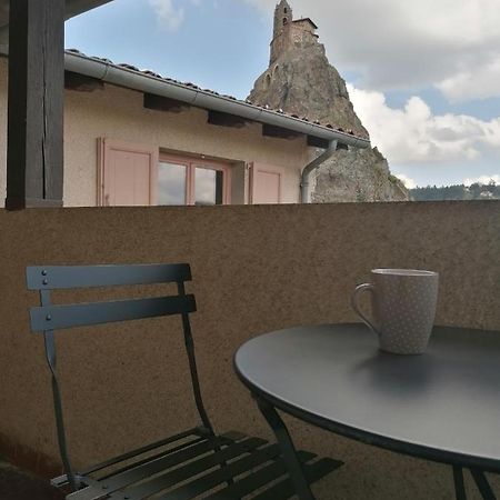 Studio Avec Balcon Au Pied Du Rocher D'Aiguilhe Le Puy-en-Velay Exterior foto
